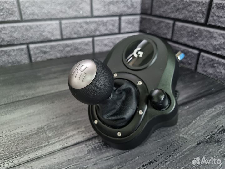 Руль Logitech G923 + Shifter (Xbox / пк)