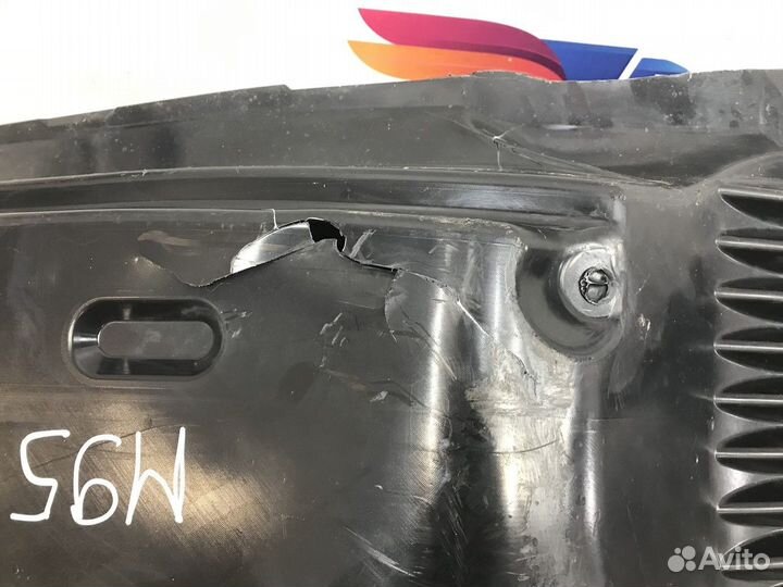 Крыло переднее левое передняя часть