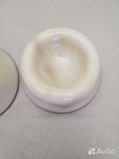 Подставка под ножки рояля