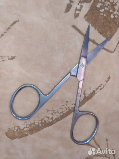 Маникюрные ножницы zinger