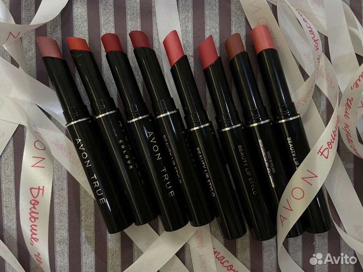 Avon: Губная помада 
