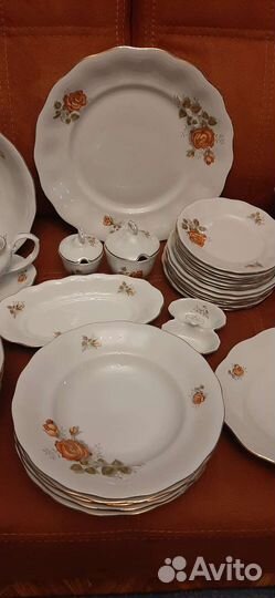 Сервиз столовый на 6 персон.польша