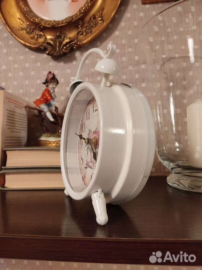 Настольные часы