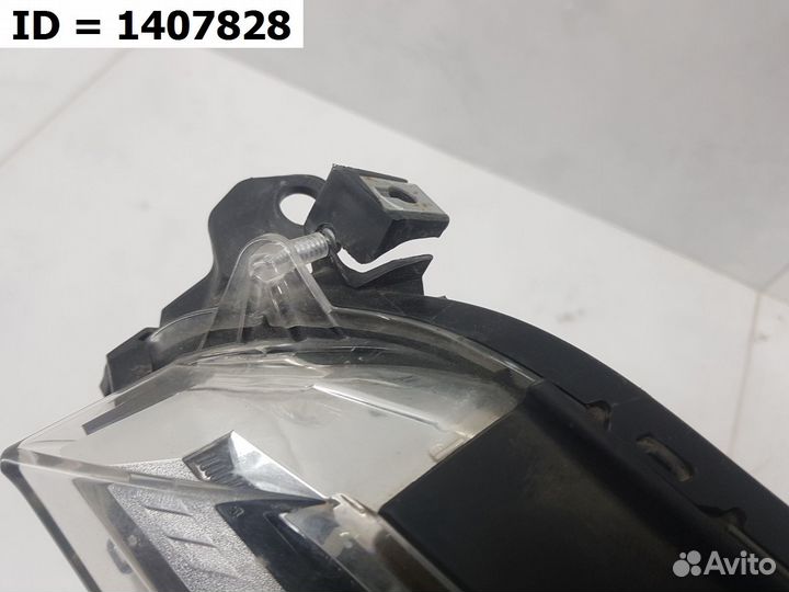 Фара левая Toyota RAV4