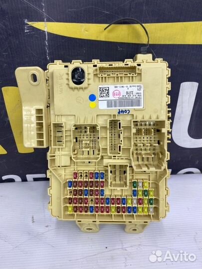 Блок предохранителей Kia Mohave 2 D6EB 2019-2023