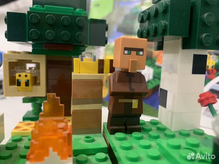 Lego minecraft 21165 оригинальный