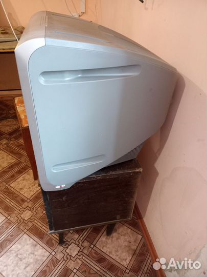 Телевизор бу sony trinitron 54 см
