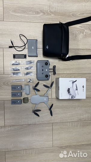 Квадрокоптер DJI mini 2 fly more combo