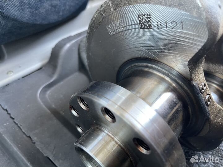 Коленвал Lexus LX 570