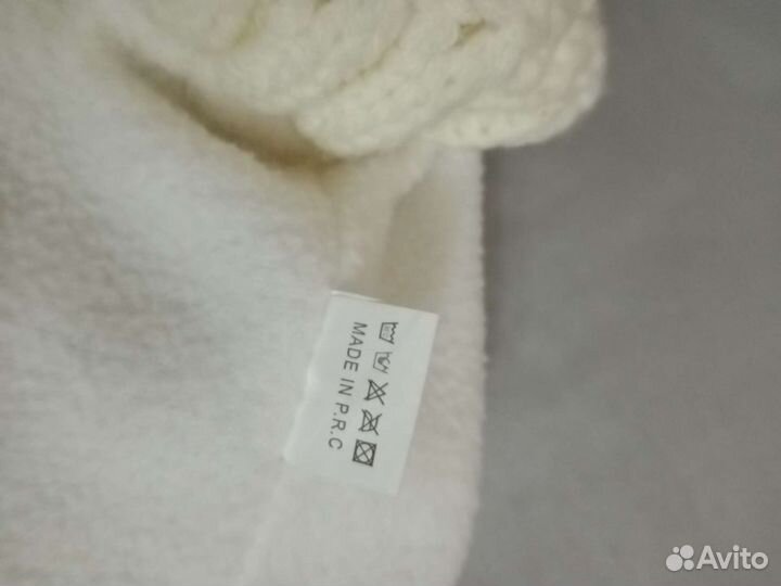 Шапка женская вязаная