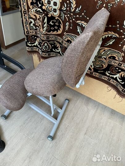 Стул отопедически, для осанки