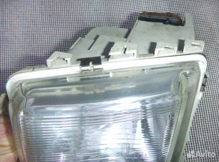 Пежо 806 фара передняя правая