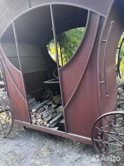 Телега садовая декоративная