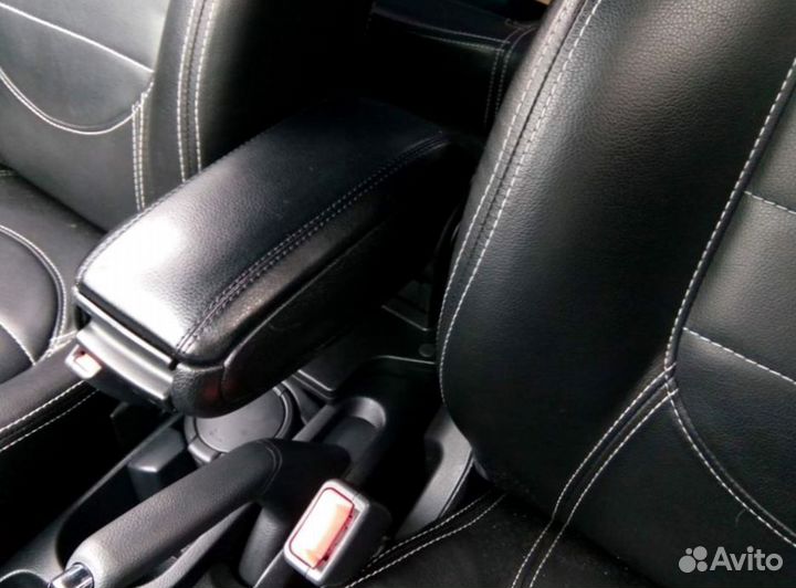 Подлокотник Kia Rio 2012-2016