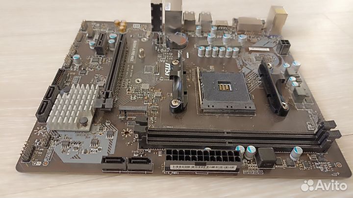 Материнская плата am4 b450