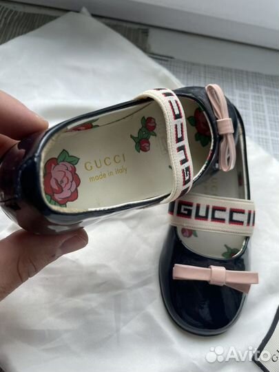 Детские туфли Gucci