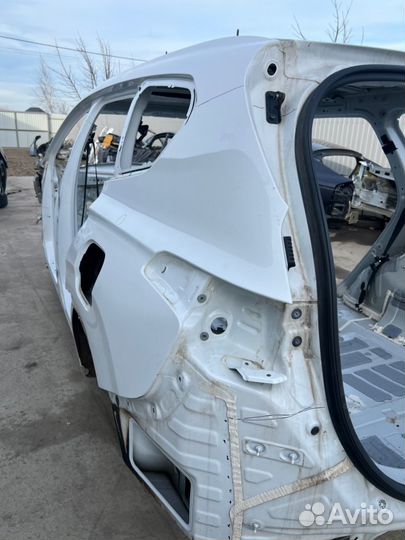 Крыло заднее левое Hyundai Santa Fe TM D4HE 2022