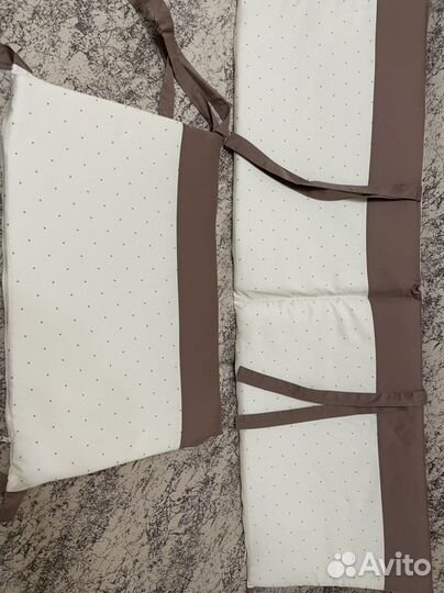 Комплект детского постельного белья в кроватку