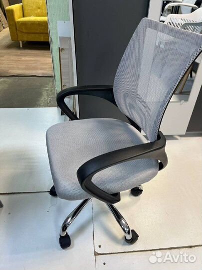 Кресло офисное BN-7166