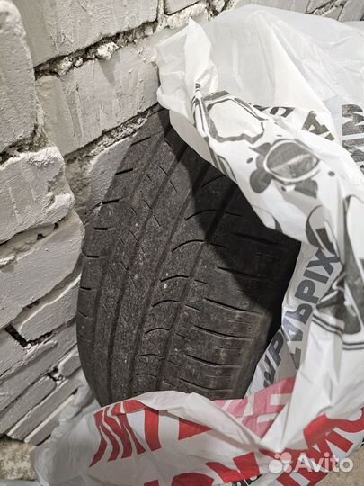 Шины бу 235 55 r20