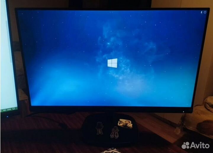 Монитор Philips 243v7