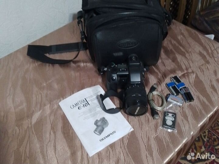 Фотоаппарат Olympus Camedia E10