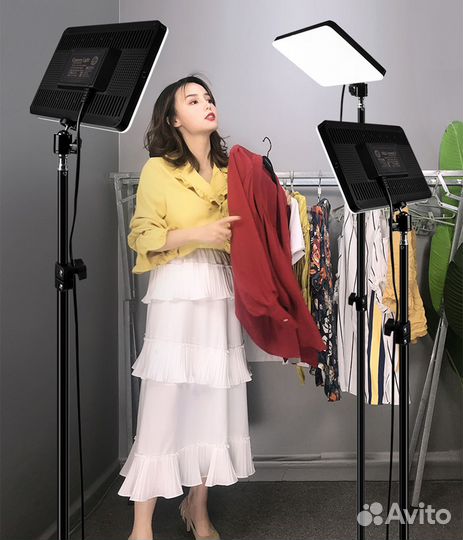 Профессиональная лампа MM-240 (24 см)