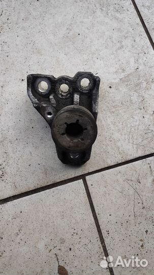 Подушка кпп двигателя правая hyundai sonata nf