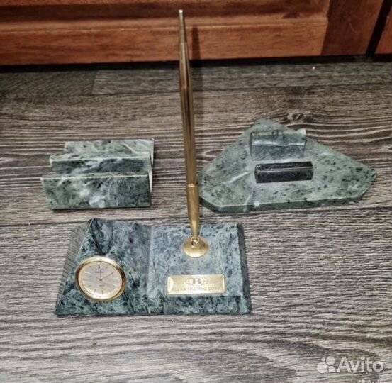 Письменный набор из камня