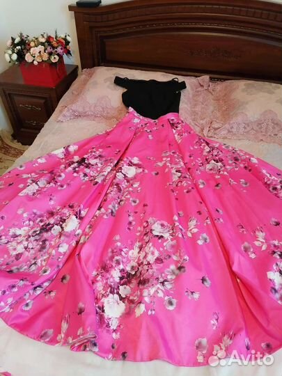 Платье вечернее