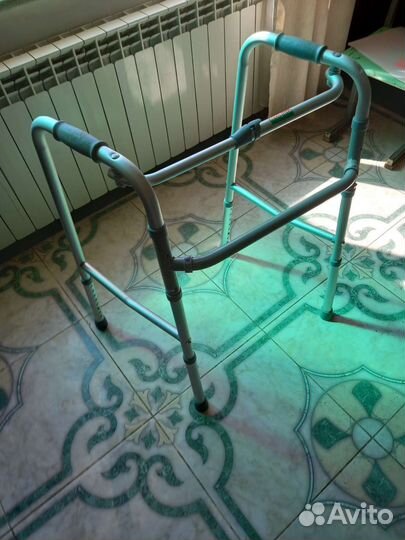 Ходунки для взрослых и пожилах людпй