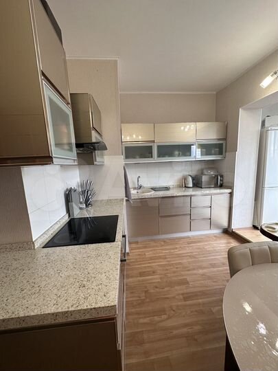 4-к. квартира, 83,3 м², 6/9 эт.