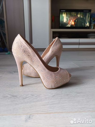 Туфли женские 38 размер