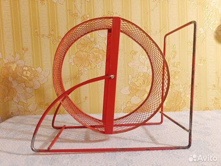 Колесо, домик для хомяка/мелких грызунов