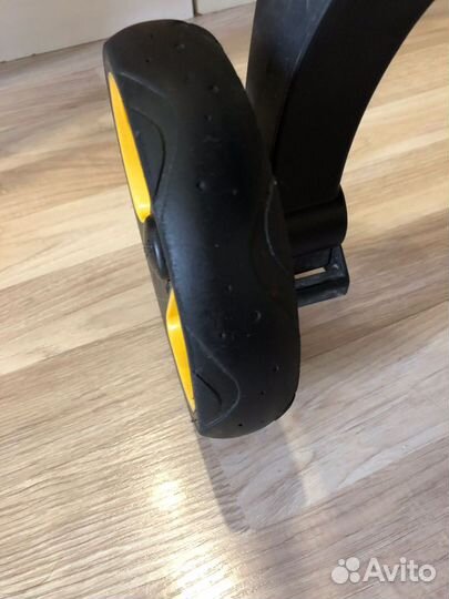 Коляска автокресло doona с базой isofix