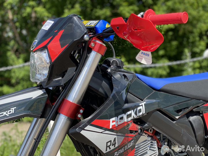 Мотоцикл Rockot R4 Flame Bullet