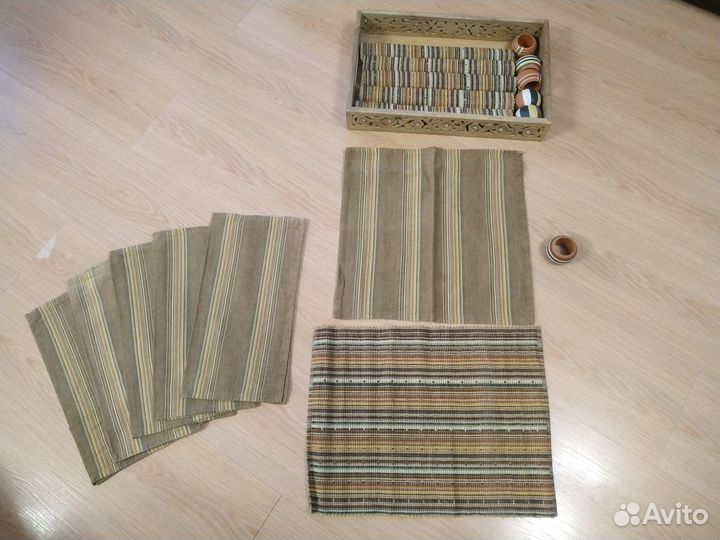 Набор гобеленовых салфеток