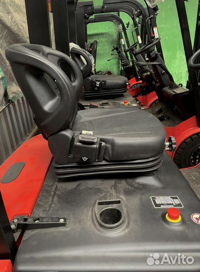 Вилочный погрузчик EP Equipment CPD18F8, 2022