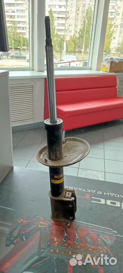 Амортизатор Renault Logan