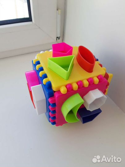 Развивающие игрушки