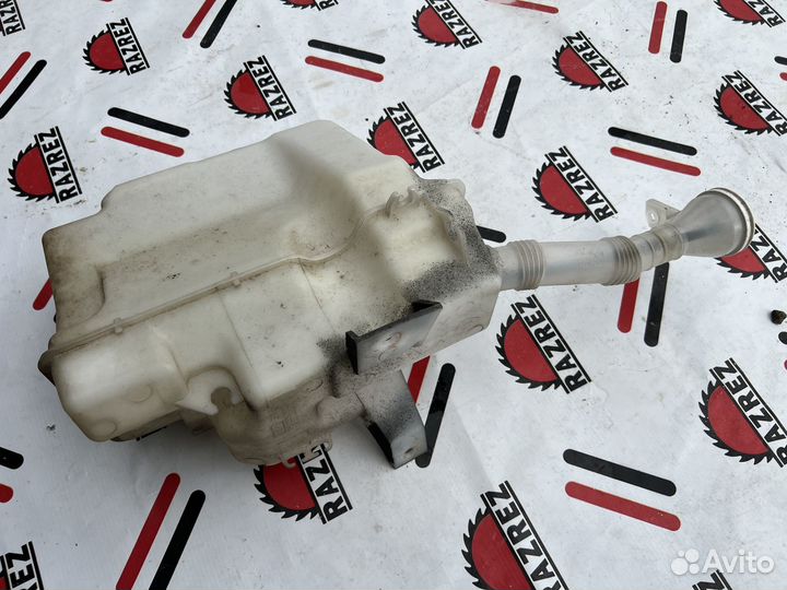 Бачок омывателя mitsubishi lancer 10