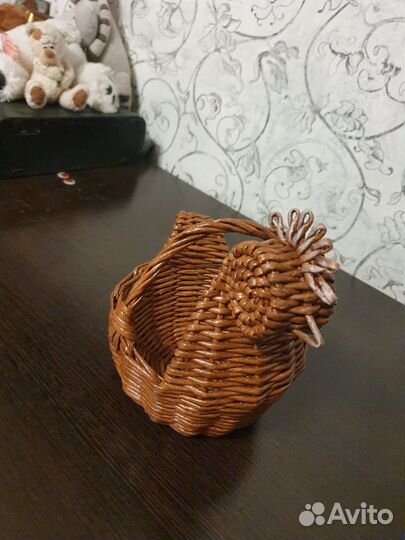 Плетеная корзина