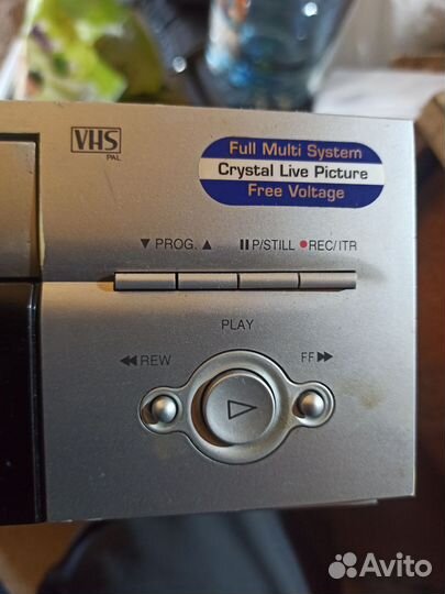 Видеомагнитофон LG cc 260 tw