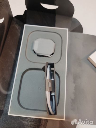 Apple Watch Ultra 2 в черном цвете (49 мм)