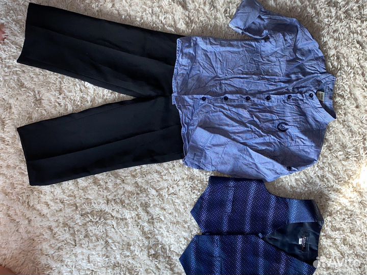 Школьный костюм