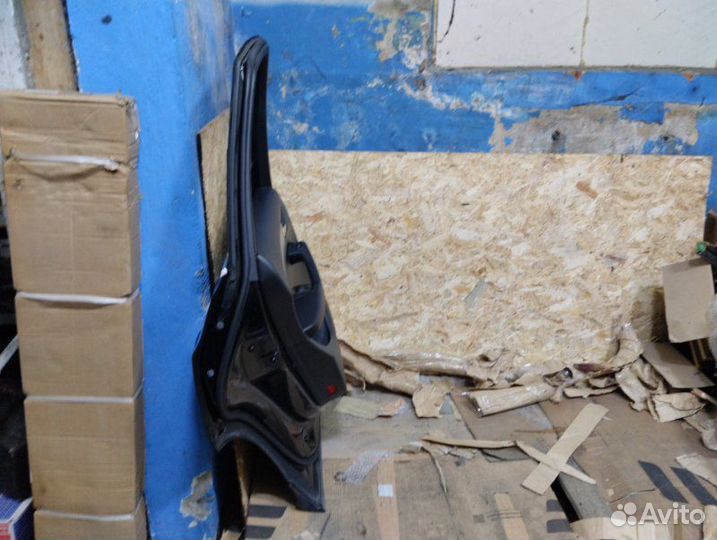 Дверь боковая задняя левая Audi Q5 I 8R cdnc 2011