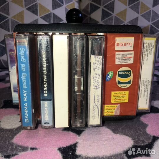 Аудиокассеты + подкассетник