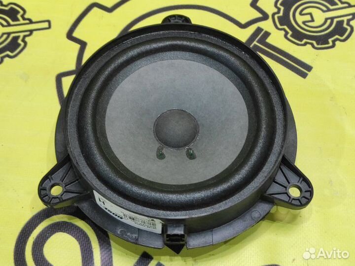 Динамик задний правый Infiniti Fx35 S50 VQ35DE