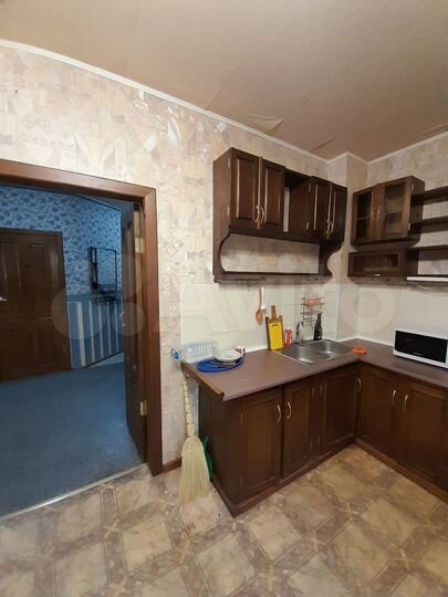 2-к. квартира, 86 м², 1/10 эт.