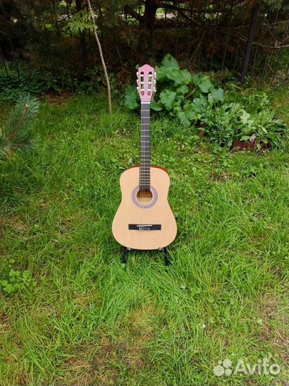 Классическая гитара для начинающих